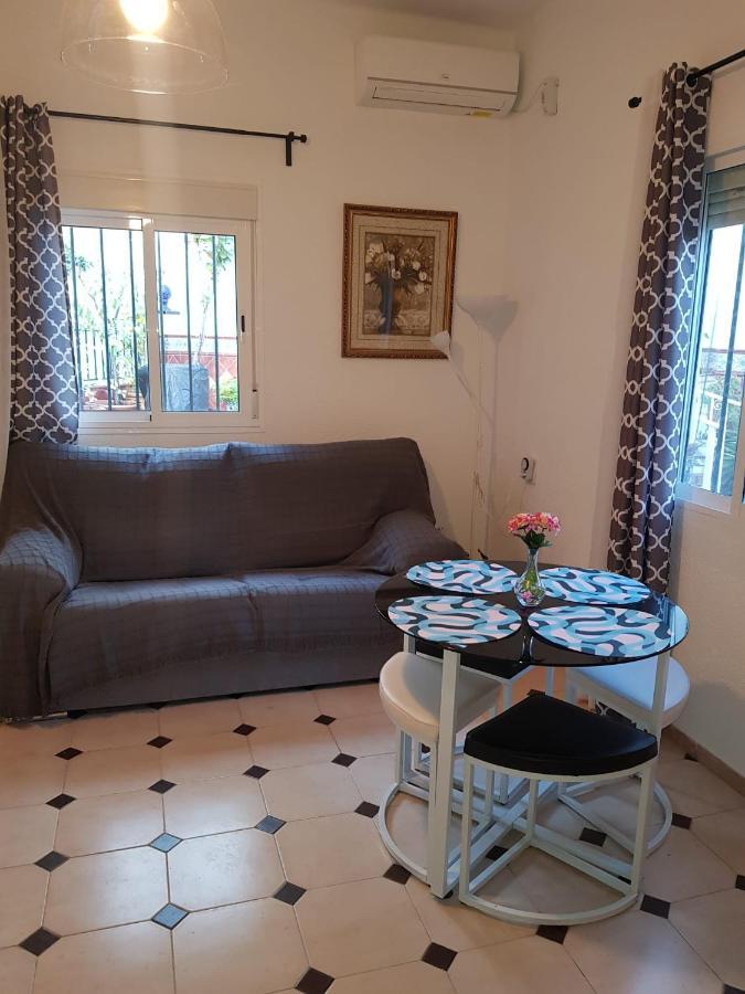 Wish Suite Dolores Leon De Triana Σεβίλλη Εξωτερικό φωτογραφία