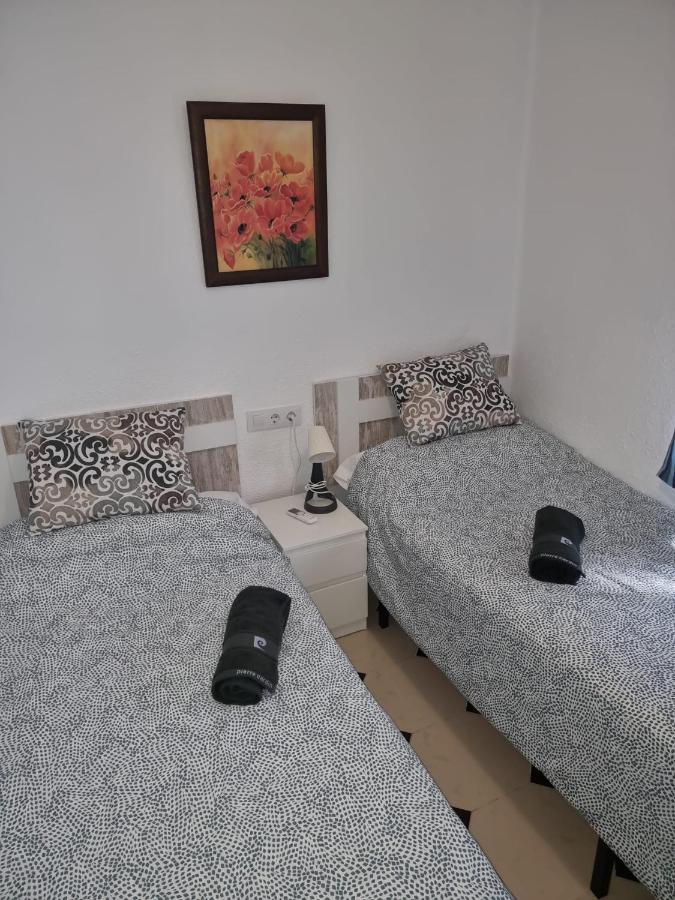 Wish Suite Dolores Leon De Triana Σεβίλλη Εξωτερικό φωτογραφία